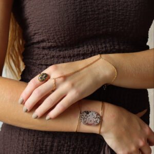 Mila Hand Chain